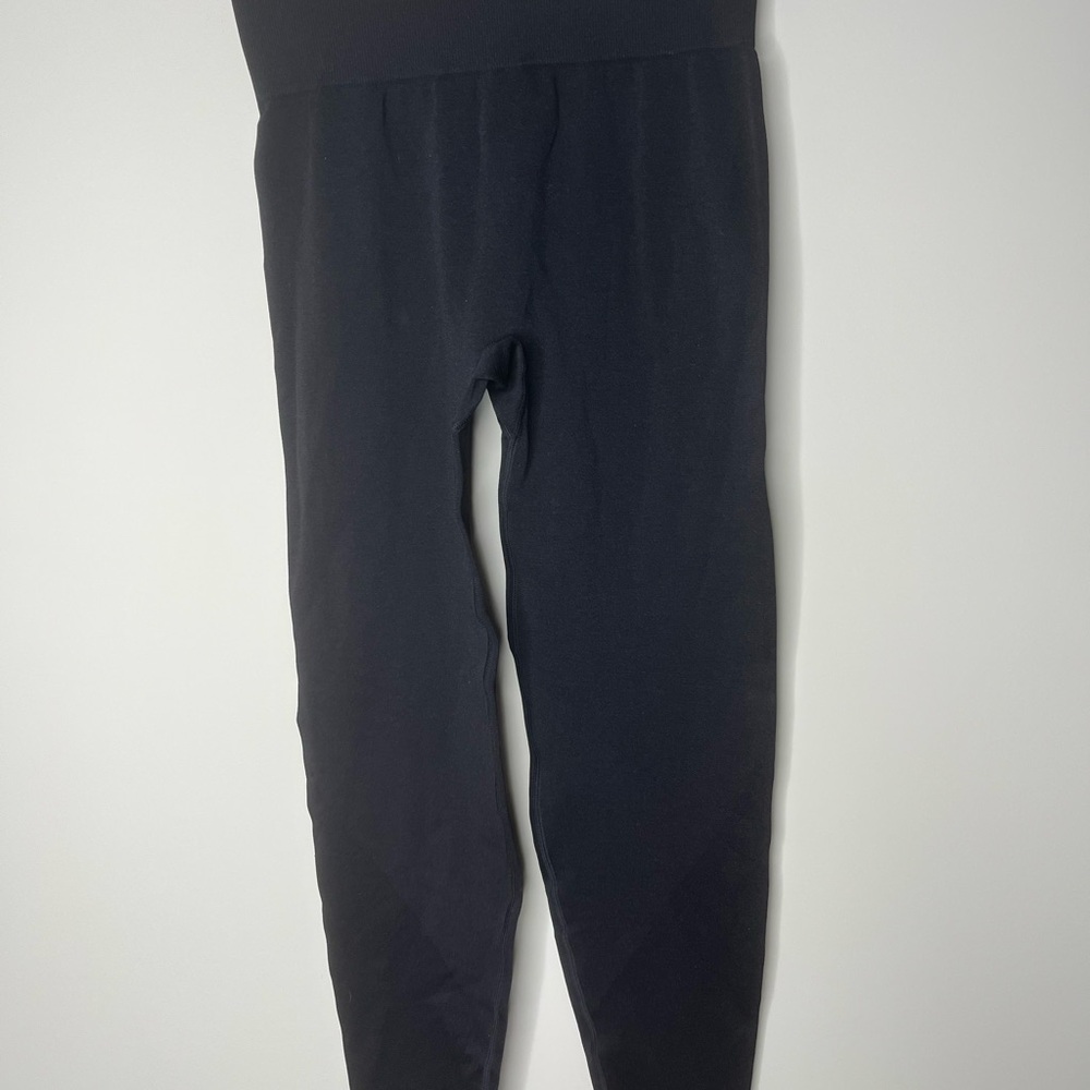 PINK Victoria's Secret Seamless Black Leggings